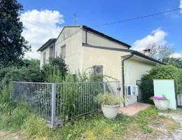 appartamento in vendita a Ravenna in zona Santerno