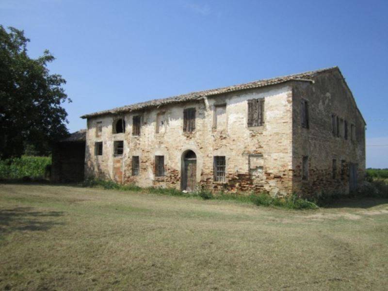 casa indipendente in vendita a Ravenna in zona Piangipane