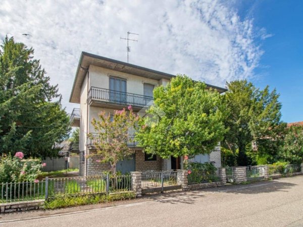 casa indipendente in vendita a Ravenna in zona San Michele