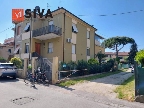 casa indipendente in vendita a Ravenna in zona Centro Storico