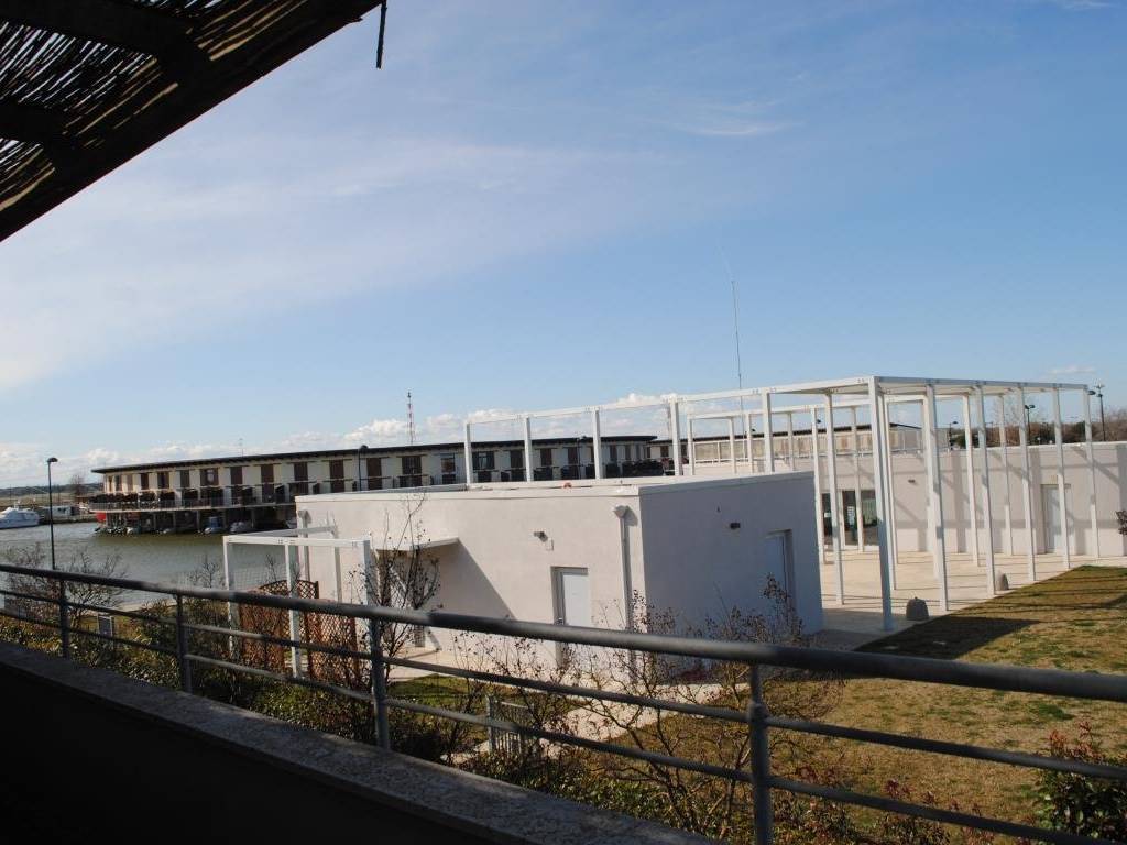 appartamento in vendita a Ravenna in zona Marina Romea