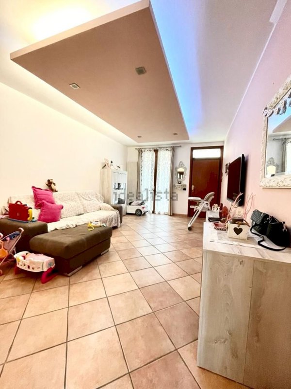 casa indipendente in vendita a Ravenna in zona Roncalceci