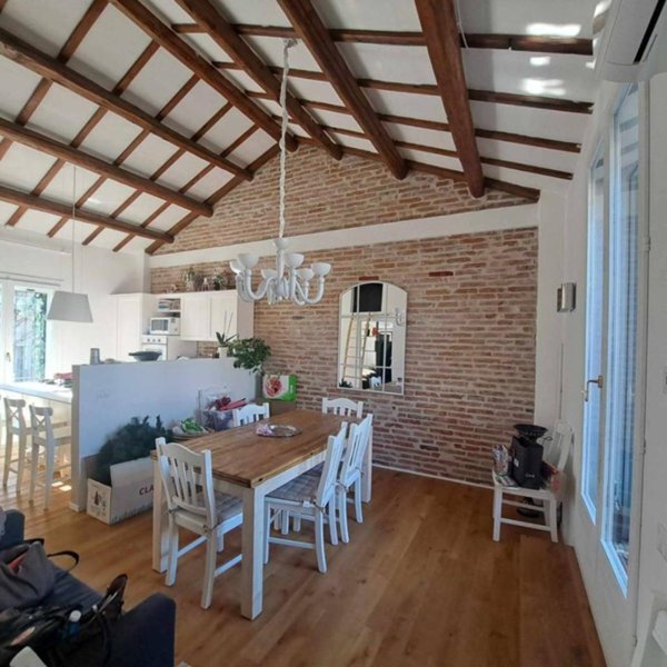 casa indipendente in vendita a Ravenna in zona Centro Storico