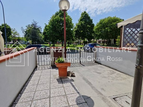casa indipendente in vendita a Ravenna in zona Ponte Nuovo