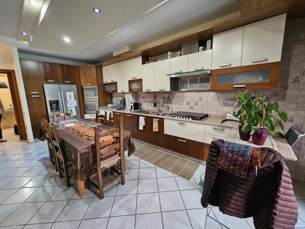 casa indipendente in vendita a Ravenna in zona Centro Storico