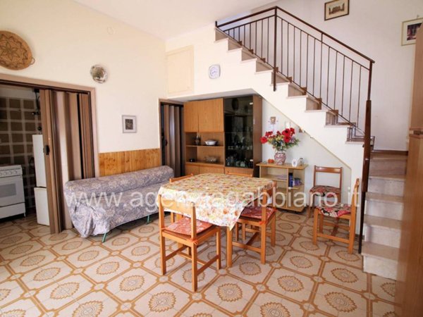 casa indipendente in vendita a Ravenna in zona Centro Storico