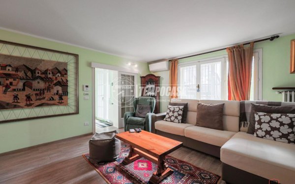 casa indipendente in vendita a Ravenna in zona Ponte Nuovo