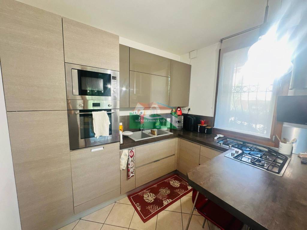 casa indipendente in vendita a Ravenna in zona Borgo Montone