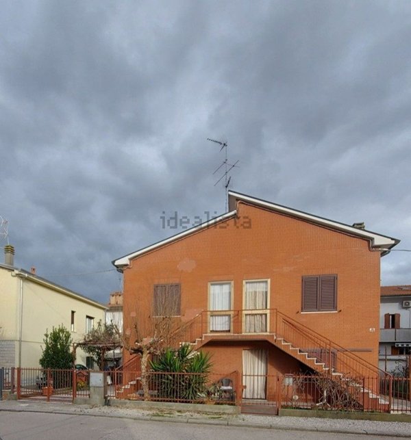 casa indipendente in vendita a Ravenna