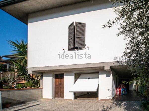 casa indipendente in vendita a Ravenna