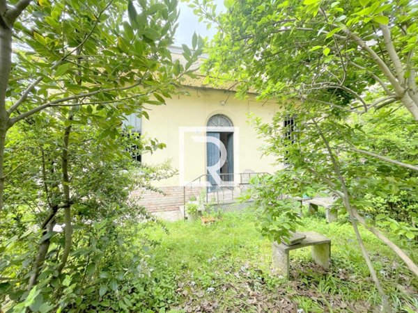 casa indipendente in vendita a Ravenna in zona San Pietro in Vincoli