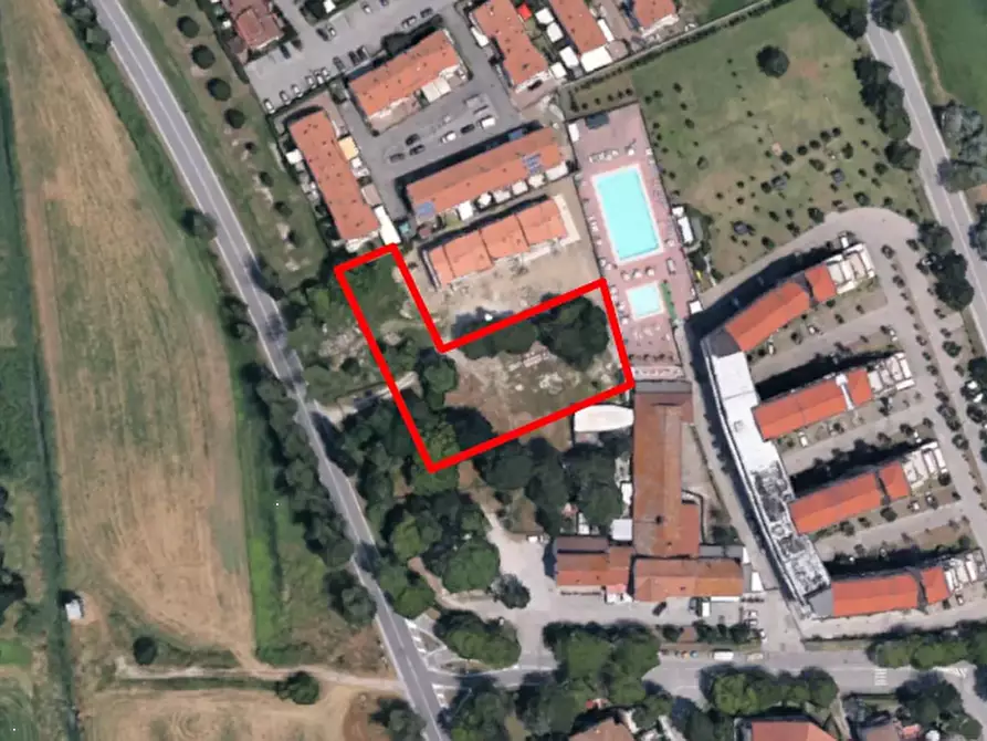 terreno edificabile in vendita a Ravenna in zona Classe