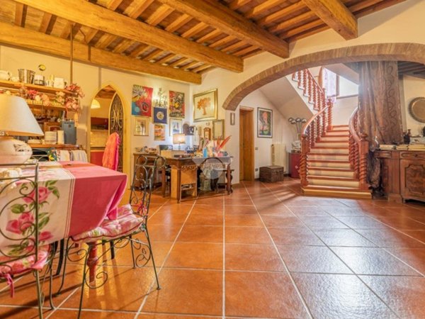 casa indipendente in vendita a Ravenna in zona Gambellara
