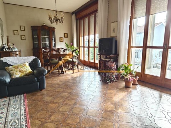 casa indipendente in vendita a Ravenna