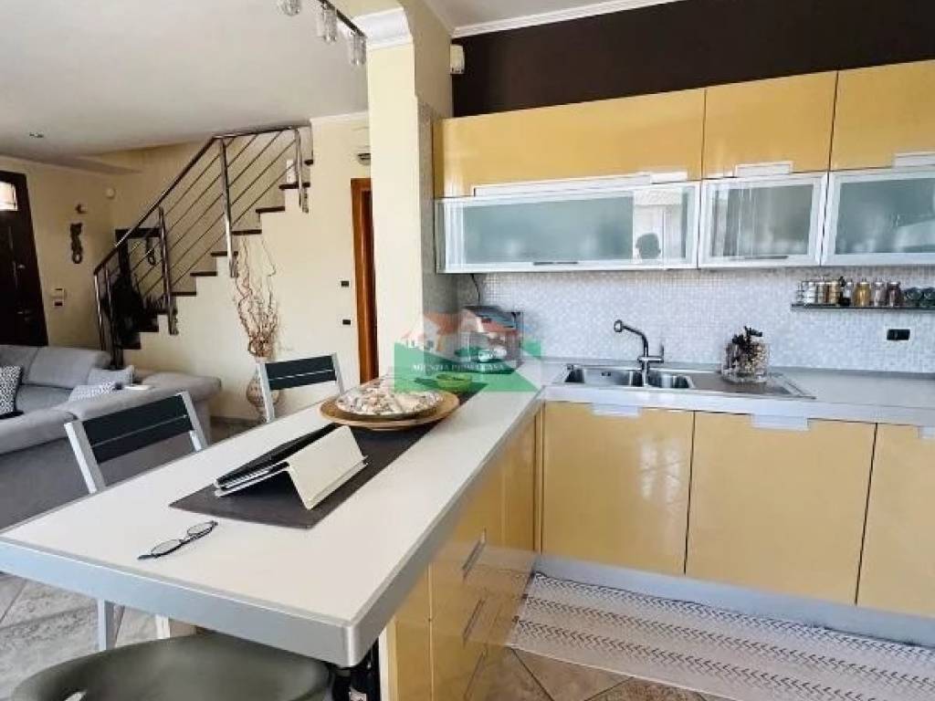 casa indipendente in vendita a Ravenna in zona Ponte Nuovo