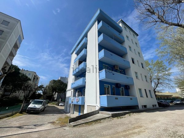 appartamento in vendita a Ravenna in zona Lido Adriano