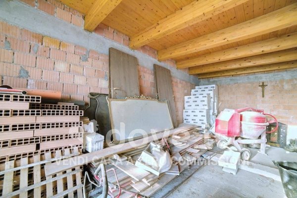 casa indipendente in vendita a Ravenna in zona Castiglione di Ravenna
