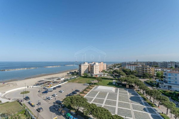 appartamento in vendita a Ravenna in zona Lido Adriano