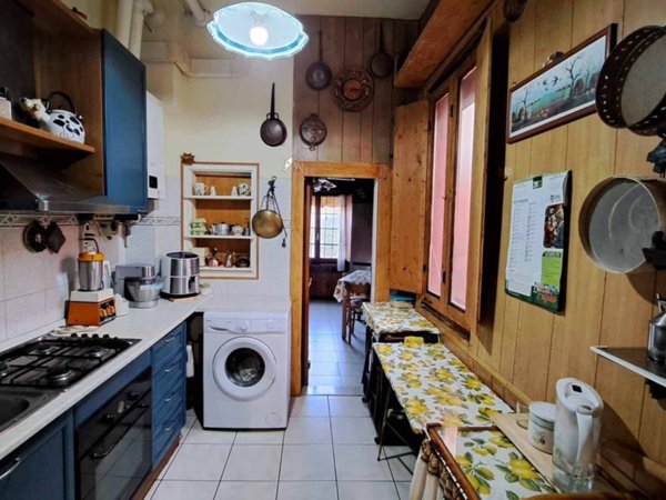 casa indipendente in vendita a Ravenna in zona Centro Storico