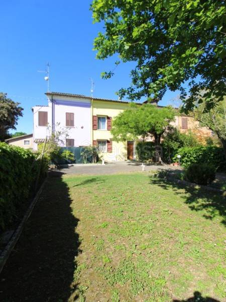 casa indipendente in vendita a Ravenna in zona San Pietro in Vincoli