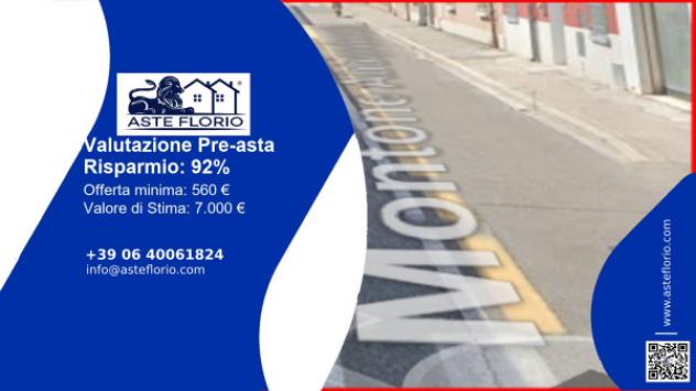 locale commerciale in vendita a Ravenna