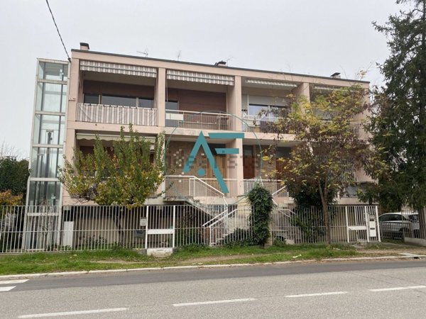 appartamento in vendita a Ravenna in zona Centro Storico