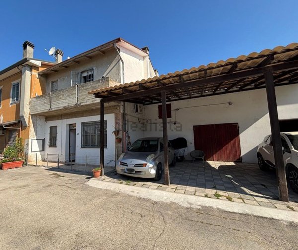 casa indipendente in vendita a Ravenna in zona San Pietro in Campiano