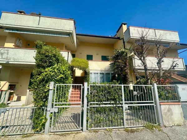 appartamento in vendita a Ravenna in zona Punta Marina Terme