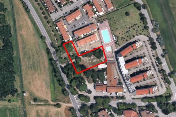 terreno edificabile in vendita a Ravenna in zona Lido Adriano