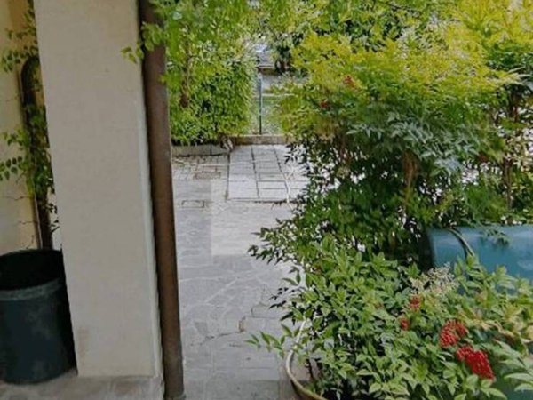 casa indipendente in vendita a Ravenna