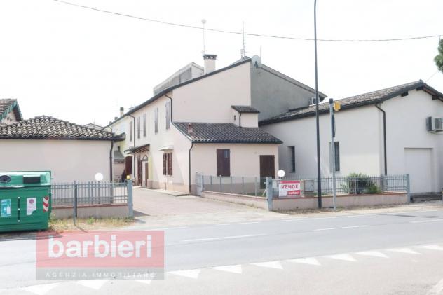 casa indipendente in vendita a Ravenna in zona Centro Storico