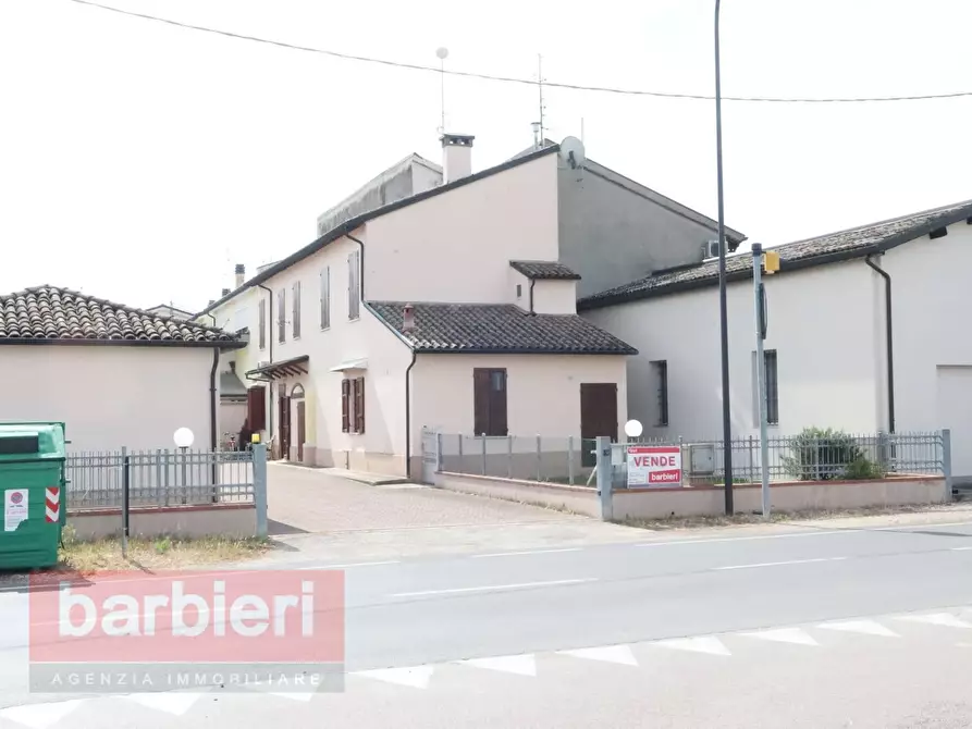 casa indipendente in vendita a Ravenna in zona San Pietro in Vincoli
