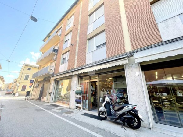 negozio in vendita a Ravenna in zona Centro Storico