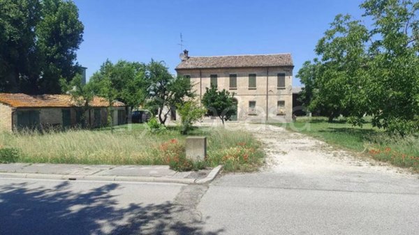 casa indipendente in vendita a Ravenna in zona Savarna / Conventello