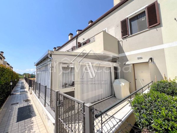 casa indipendente in vendita a Ravenna in zona San Pietro in Vincoli