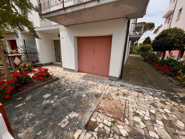 casa indipendente in vendita a Ravenna in zona Classe