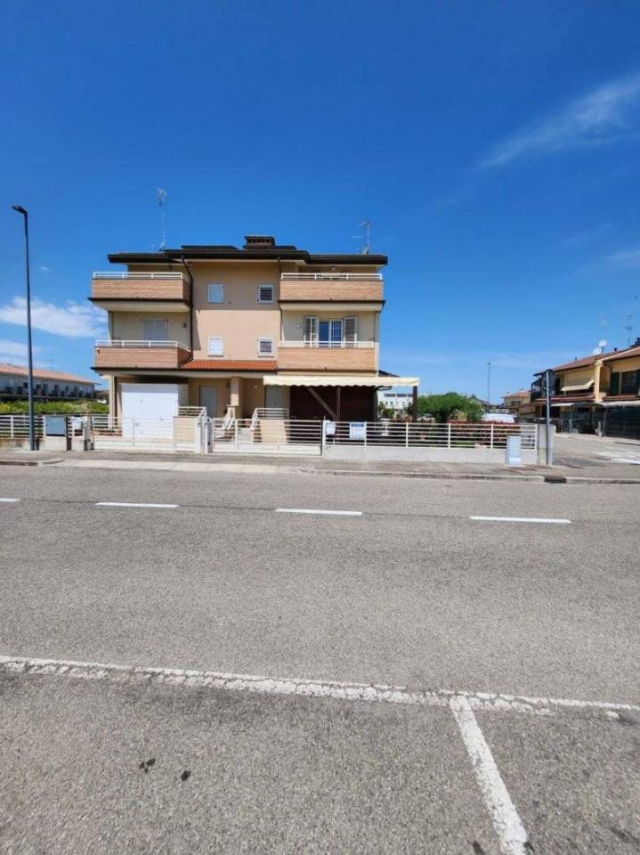 appartamento in vendita a Ravenna in zona Ponte Nuovo