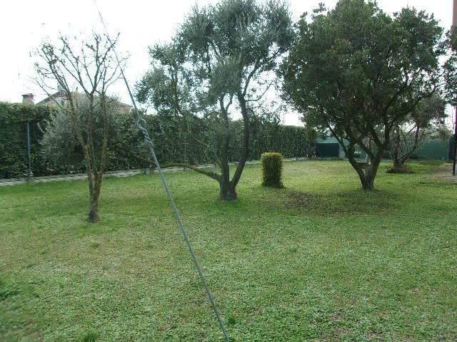 casa indipendente in vendita a Ravenna in zona San Pietro in Vincoli