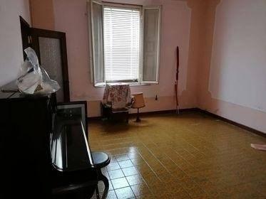 casa indipendente in vendita a Ravenna in zona Centro Storico
