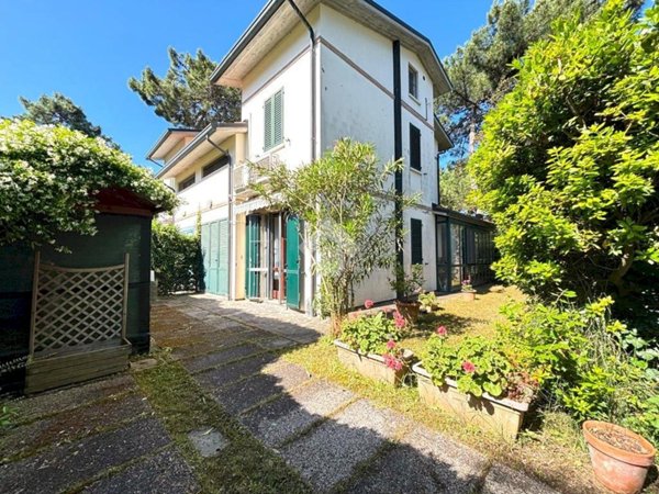 casa indipendente in vendita a Ravenna in zona Marina Romea