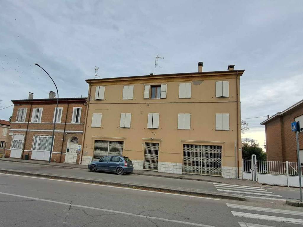 casa indipendente in vendita a Ravenna in zona Centro Storico
