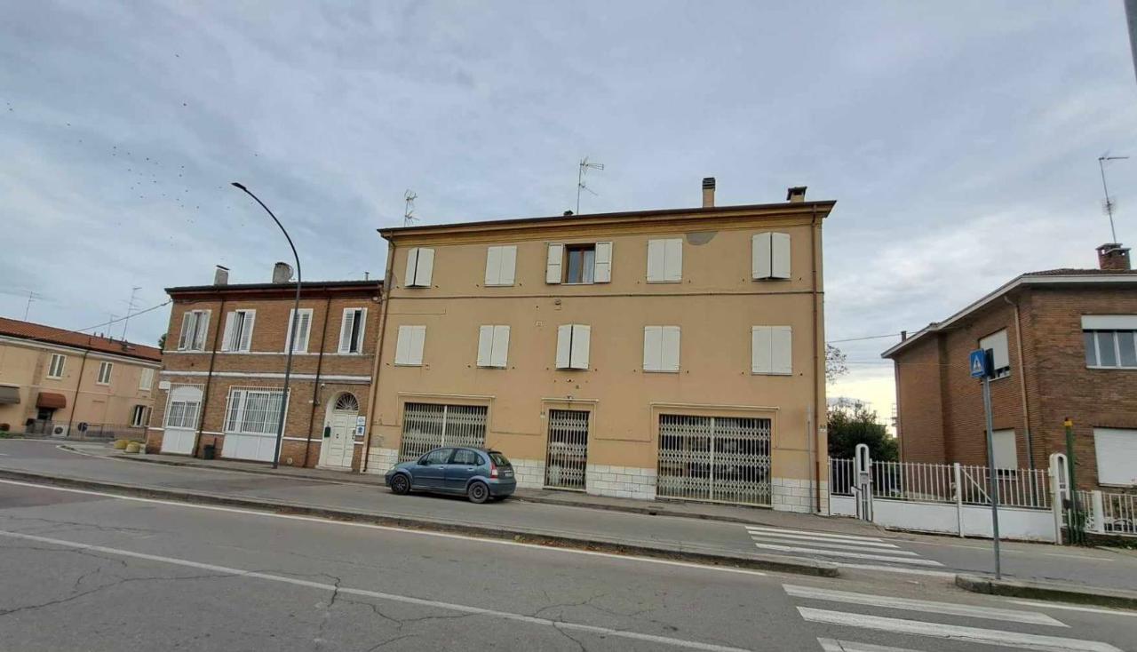 casa indipendente in vendita a Ravenna in zona Centro Storico