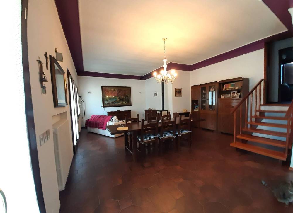 casa indipendente in vendita a Ravenna in zona Classe