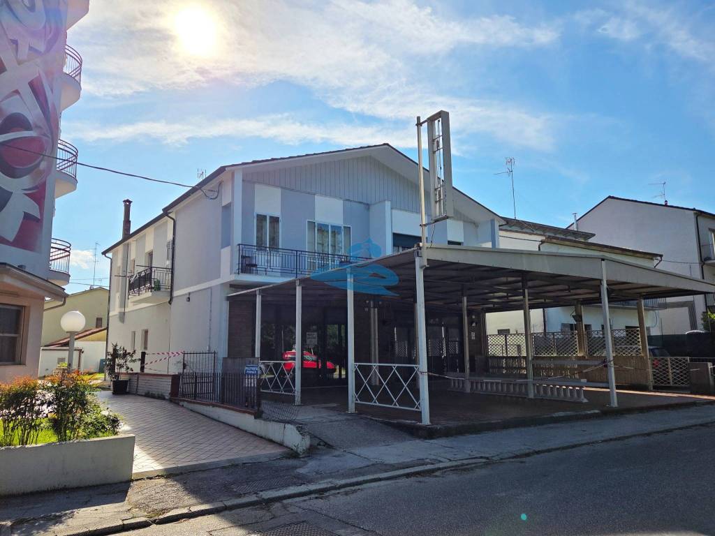 appartamento in vendita a Ravenna in zona Punta Marina Terme