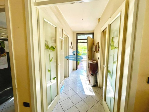 casa indipendente in vendita a Ravenna in zona Centro Storico