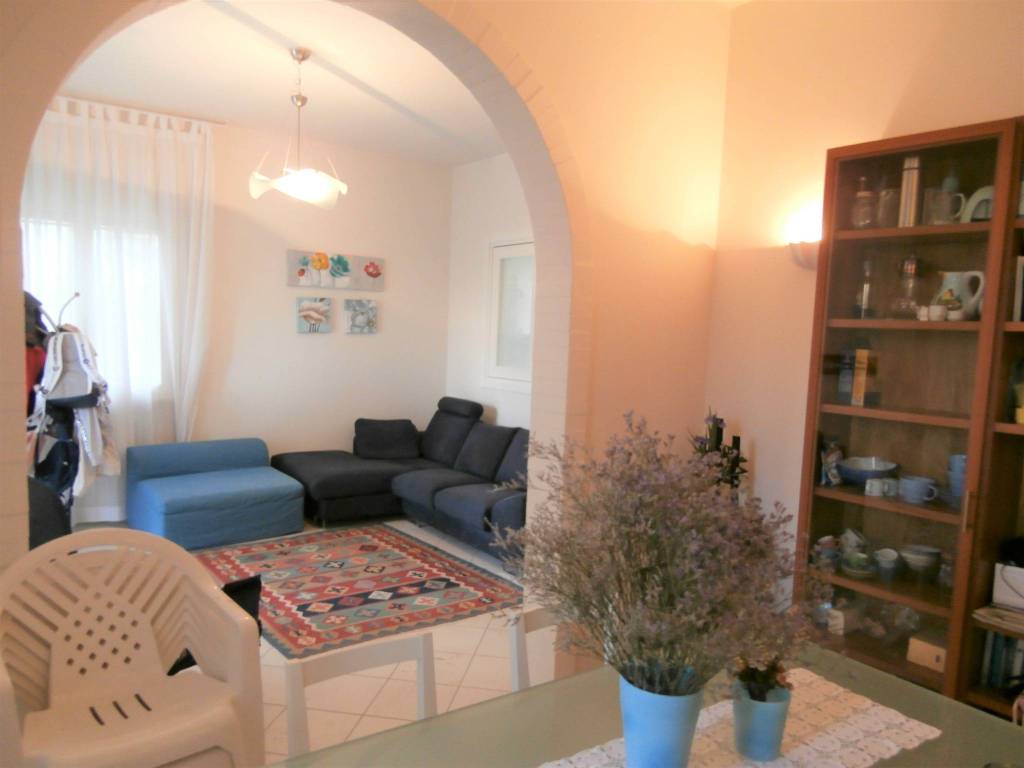 casa indipendente in vendita a Ravenna in zona Lido di Classe