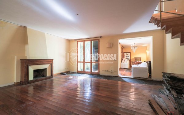casa indipendente in vendita a Ravenna in zona Centro Storico