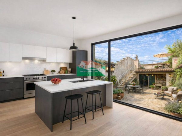 casa indipendente in vendita a Ravenna in zona Centro Storico