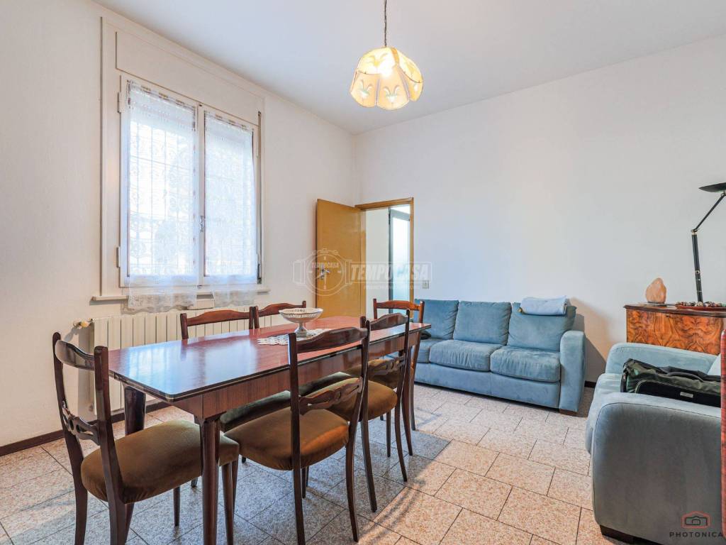 casa indipendente in vendita a Ravenna in zona Centro Storico