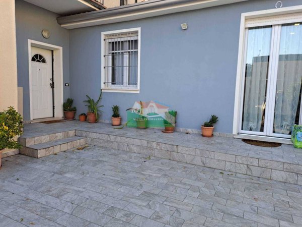 casa indipendente in vendita a Ravenna in zona Classe